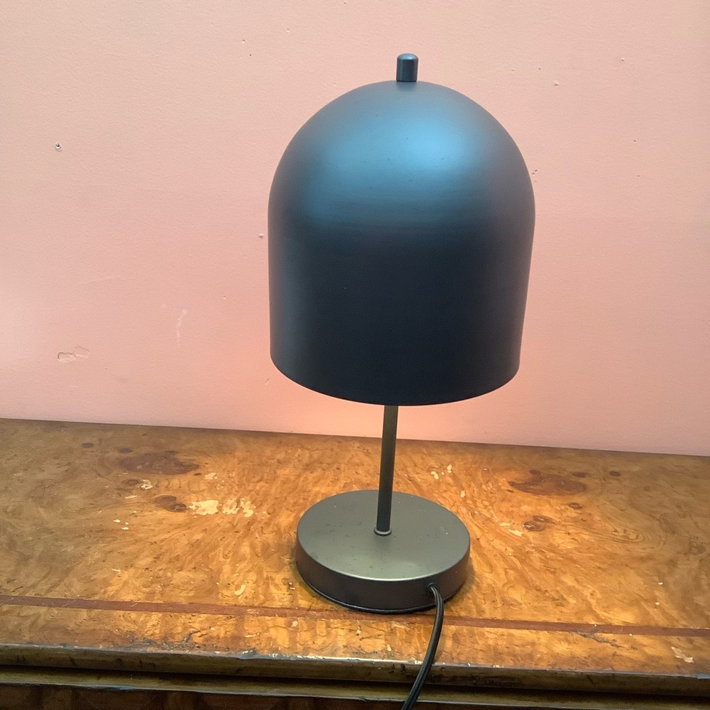 Modern Style Metal  Dome Shade Table Lamp in Black, Fabric Cord, With USB Port